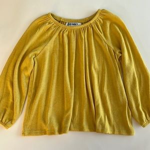 Old navy sweater